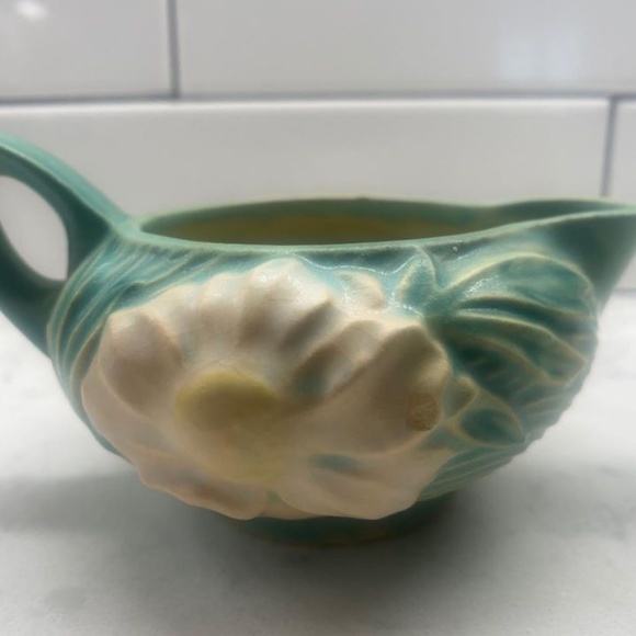 Roseville #3-S/3-C, Peony Sugar and Creamer, - Picture 2 of 8